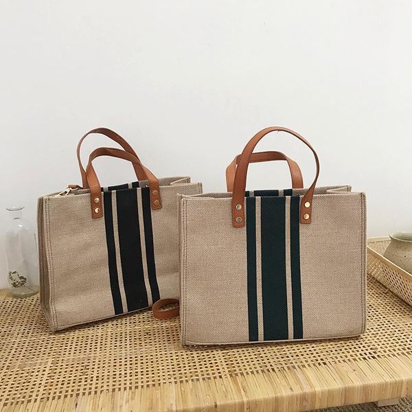 NEW Woman Bag Women Handbag Straw Bag Big Bags For Woman 2020 New Color Matching Weaving BigHandbag Fashion Sexy Casual
NEW Woman Bag Women Handbag Straw Bag Big Bags For Woman 2020 New Color Matching Weaving BigHandbag Fashion Sexy Casual