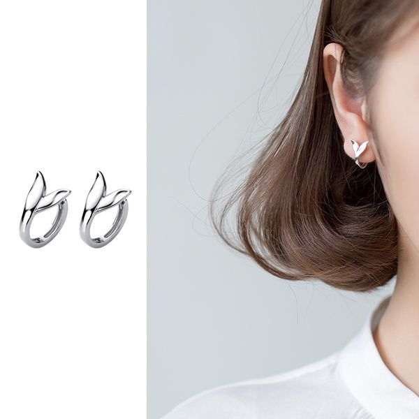 mocanie fashion simple mermaid tail authentic 925 sterling silver hoop earring for women animal earring fine jewelry accessories, Golden;silver
mocanie fashion simple mermaid tail authentic 925 sterling silver hoop earring for women animal earring fine jewelry accessories, Golden;silver
