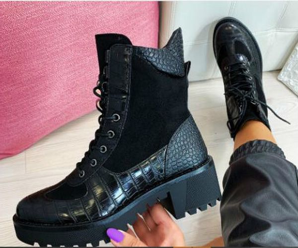 женщины осенние ботильоны chaussure девушки середине пятки pu кожа плюс размер кружева вверх гладиаторских обувь женщина zapatos mujer sapat, Black
женщины осенние ботильоны chaussure девушки середине пятки pu кожа плюс размер кружева вверх гладиаторских обувь женщина zapatos mujer sapat, Black