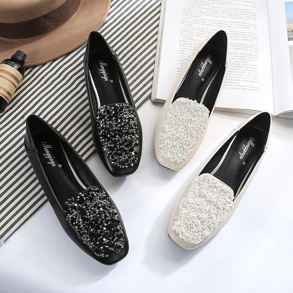 spring and summer new with drill black flat shoes women's water drill head single shoes good good tide
spring and summer new with drill black flat shoes women's water drill head single shoes good good tide