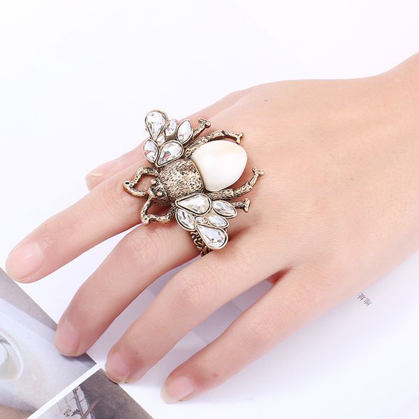 summer jewelry vintage bee simulated pearl bee ring for women antique red white insect adjustable finger rings female punk party, Golden;silver
summer jewelry vintage bee simulated pearl bee ring for women antique red white insect adjustable finger rings female punk party, Golden;silver
