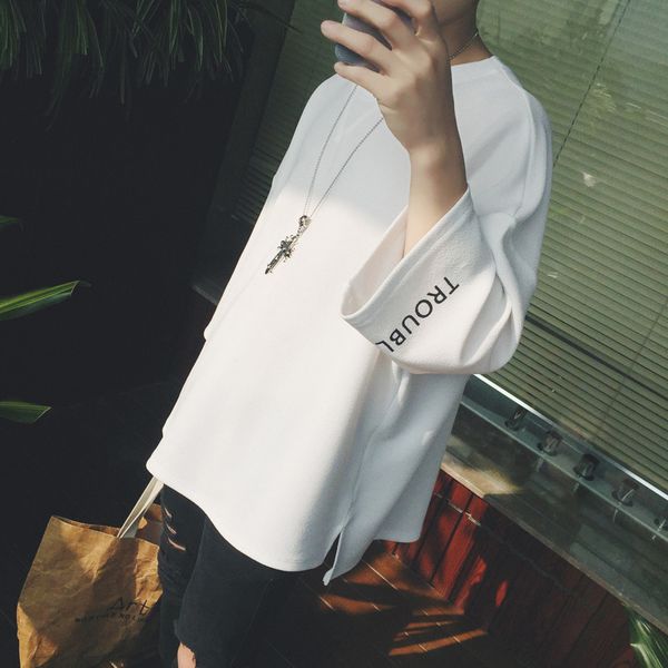 men's round neck new hong kong style loose seven japanese students middle sleeve fashion kg-165, White;black
men's round neck new hong kong style loose seven japanese students middle sleeve fashion kg-165, White;black