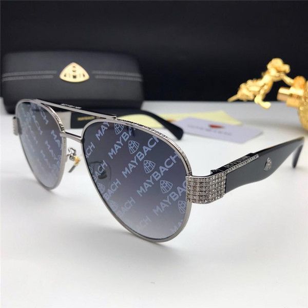 2020 New fashion men sunglasses mens sunglasses THE STAR pilot frame with diamond avant-garde design style coating color printing uv400 lens
2020 New fashion men sunglasses mens sunglasses THE STAR pilot frame with diamond avant-garde design style coating color printing uv400 lens