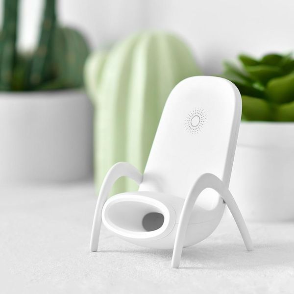 10w high-power wireless charging and sound amplification bracket three-in-one universal mobile phone charger usb home smart charger
10w high-power wireless charging and sound amplification bracket three-in-one universal mobile phone charger usb home smart charger