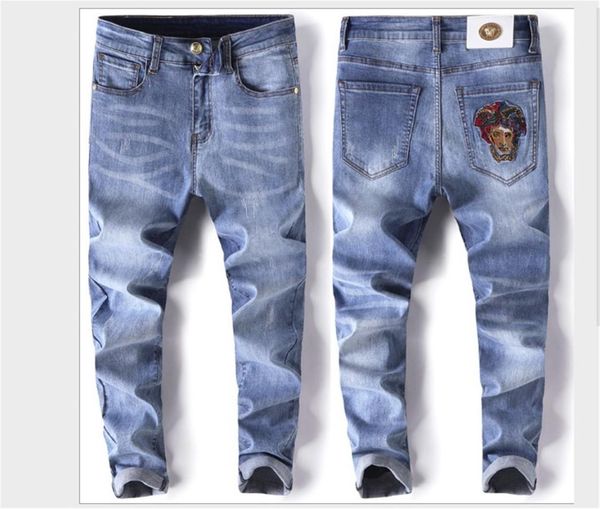 Spring and summer new men's jeans straight tube business elastic casual men's pants of European and American brands
Spring and summer new men's jeans straight tube business elastic casual men's pants of European and American brands
