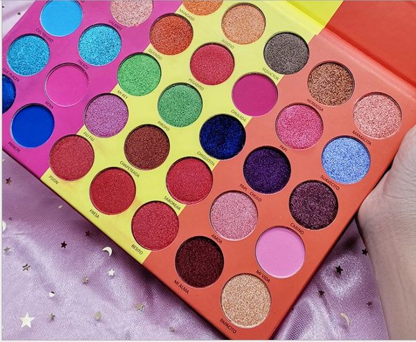wholesale make-up new 35 color eye shadow matte pearl sequins multi color eye shadow european and american eye shadow
wholesale make-up new 35 color eye shadow matte pearl sequins multi color eye shadow european and american eye shadow