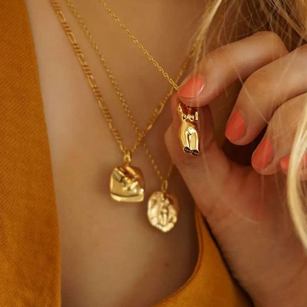 woman body face pendant necklace stainless steel gold color for women abstract retro vintage fashion, Silver
woman body face pendant necklace stainless steel gold color for women abstract retro vintage fashion, Silver