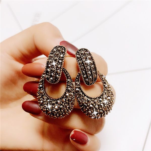 dangle & chandelier fyuan vintage geometric crystal drop earrings for women ancient silver color rhinestones fashion jewelry gifts
dangle & chandelier fyuan vintage geometric crystal drop earrings for women ancient silver color rhinestones fashion jewelry gifts
