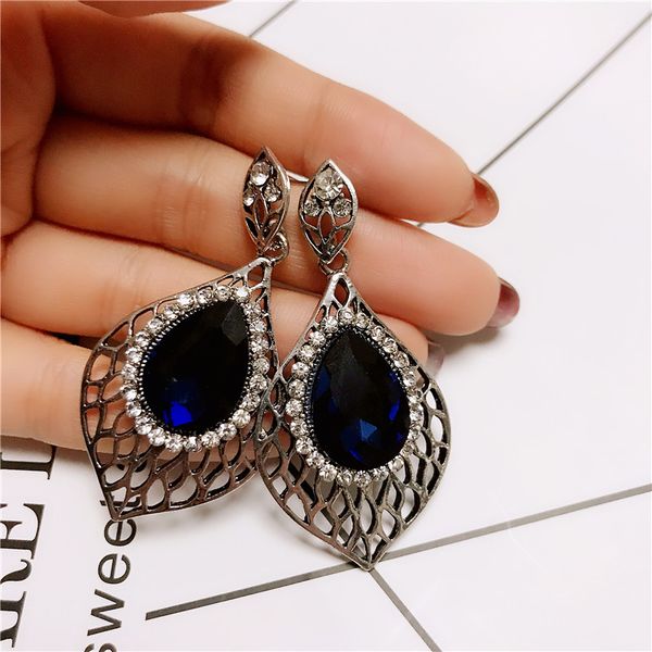 fyuan geometric water drop earrings for women big red blue crystal dangle earrings fashion jewelry gifts, Silver
fyuan geometric water drop earrings for women big red blue crystal dangle earrings fashion jewelry gifts, Silver