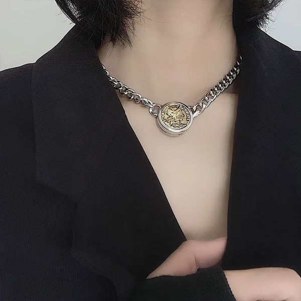 huanzhi 2020 vintage coin portrait pendant metal punk cool girl new fashion short chain necklace for women wedding party jewelry, Silver
huanzhi 2020 vintage coin portrait pendant metal punk cool girl new fashion short chain necklace for women wedding party jewelry, Silver