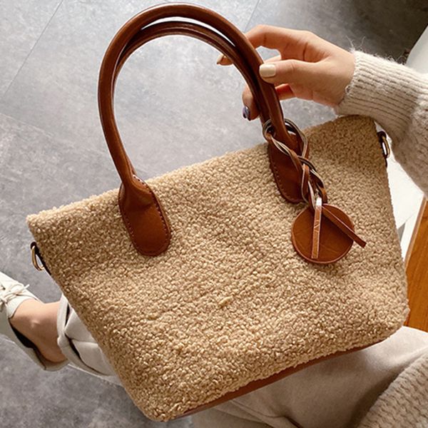 2019 winter women wool leather shoulder bag luxury solid color high capacity handbag ladies fashion pendant travel crossbody bag
2019 winter women wool leather shoulder bag luxury solid color high capacity handbag ladies fashion pendant travel crossbody bag