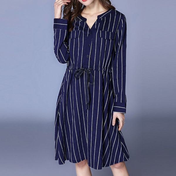 l - 4xl 5xl plus size elegant new autumn 2020 women dress long sleeve large size blue and white striped loose midi office lady with belt, Black;gray
l - 4xl 5xl plus size elegant new autumn 2020 women dress long sleeve large size blue and white striped loose midi office lady with belt, Black;gray