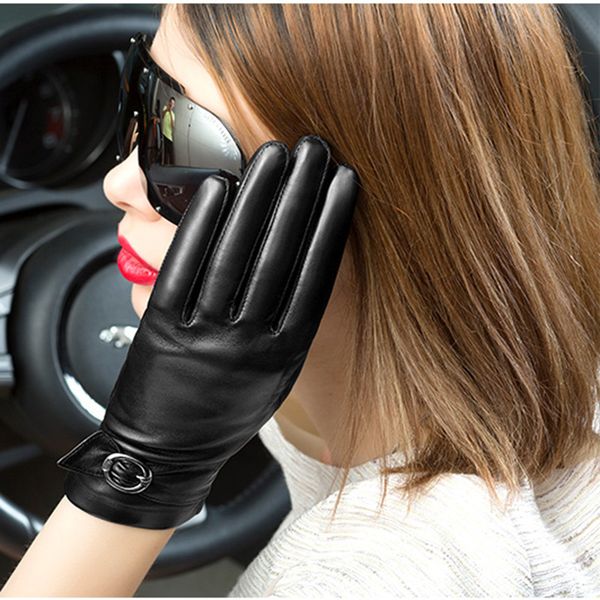 women black genuine leather gloves elegant sheepskin gloves thermal winter velvet lining finger driving glove nw783-5, Blue;gray
women black genuine leather gloves elegant sheepskin gloves thermal winter velvet lining finger driving glove nw783-5, Blue;gray
