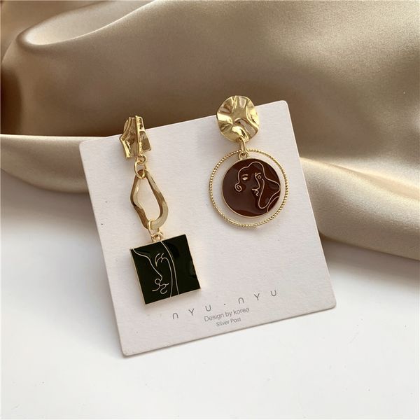 dangle earrings creative womans stud earring round ladies wedding fashion lady korean yellow gold color vintage alloy brincos, Silver
dangle earrings creative womans stud earring round ladies wedding fashion lady korean yellow gold color vintage alloy brincos, Silver