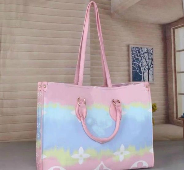 2020 new classic fashion lady taurillon capucines bb design leather letter handbag woman shoulder bag meseenger crossbody casual totes
2020 new classic fashion lady taurillon capucines bb design leather letter handbag woman shoulder bag meseenger crossbody casual totes