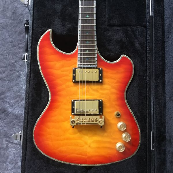 high-quality electric guitars, guitars, gold hardware, color strip edging, guitars and suitcases, in stock, fast shipping
high-quality electric guitars, guitars, gold hardware, color strip edging, guitars and suitcases, in stock, fast shipping