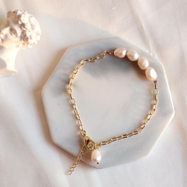 link, chain simple style women charm bracelets natural pearl gold fashion jewelry, Black
link, chain simple style women charm bracelets natural pearl gold fashion jewelry, Black