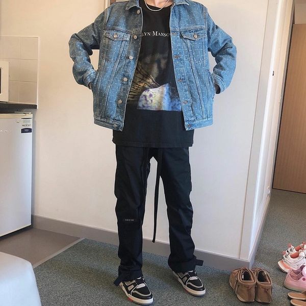 trendy fear of god fog season 6th main line ribbon drawstring hook and loop high street straight casual trousers, White;black
trendy fear of god fog season 6th main line ribbon drawstring hook and loop high street straight casual trousers, White;black