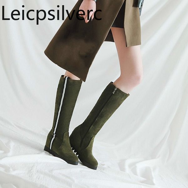 autumn and winter the new fashion round head color matching low-heeled internal increase high tube women's boots plus size 34-43, Black
autumn and winter the new fashion round head color matching low-heeled internal increase high tube women's boots plus size 34-43, Black