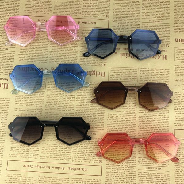 new children's boy girl irregular sunglasses shades lenses uv400 protection 0-8y, Slivery;white
new children's boy girl irregular sunglasses shades lenses uv400 protection 0-8y, Slivery;white
