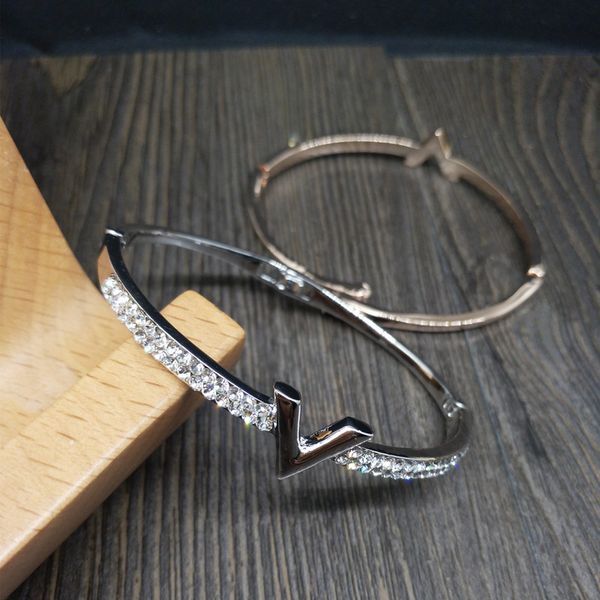 bangle cx-shirling 100% real picture luxury crystal v design for women arm cuff bangles jewelry bracelets good quality, Black
bangle cx-shirling 100% real picture luxury crystal v design for women arm cuff bangles jewelry bracelets good quality, Black