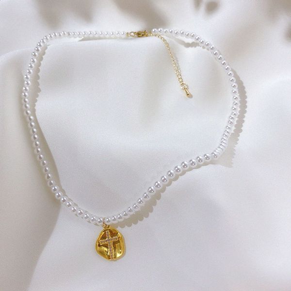retro sweet round imitation pearl beads necklace metal zircon cross pendant clavicle chain necklace female jewelry wedding, Silver
retro sweet round imitation pearl beads necklace metal zircon cross pendant clavicle chain necklace female jewelry wedding, Silver