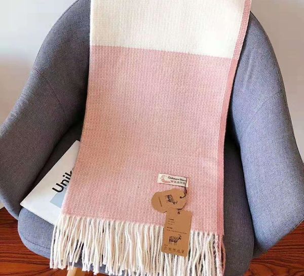 winter new long scarf, this scarf is really very soft and warm, but also very atmospheric, is an indispensable fashion casual women, Blue;gray
winter new long scarf, this scarf is really very soft and warm, but also very atmospheric, is an indispensable fashion casual women, Blue;gray