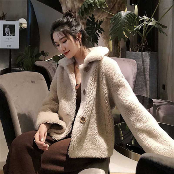 women's fur & faux 2021 autumn winter wool single breasted women fashion thick warm vestidos casual elegant jacket coats wholesale, Black
women's fur & faux 2021 autumn winter wool single breasted women fashion thick warm vestidos casual elegant jacket coats wholesale, Black