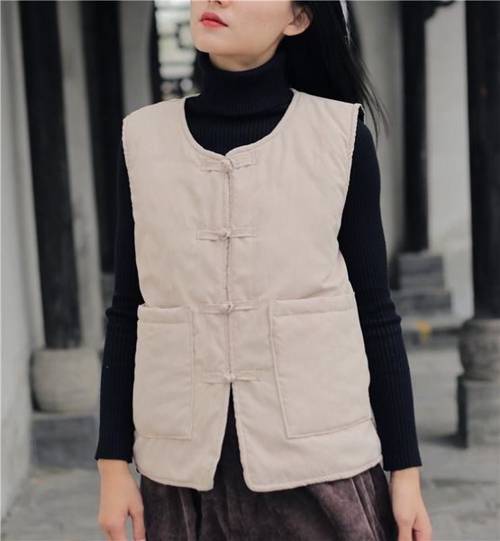 autumn winter vintage lady padded vest jacket female sleeveless o neck collar basic women waistcoat 2020 causal outwear coat, Black;white
autumn winter vintage lady padded vest jacket female sleeveless o neck collar basic women waistcoat 2020 causal outwear coat, Black;white