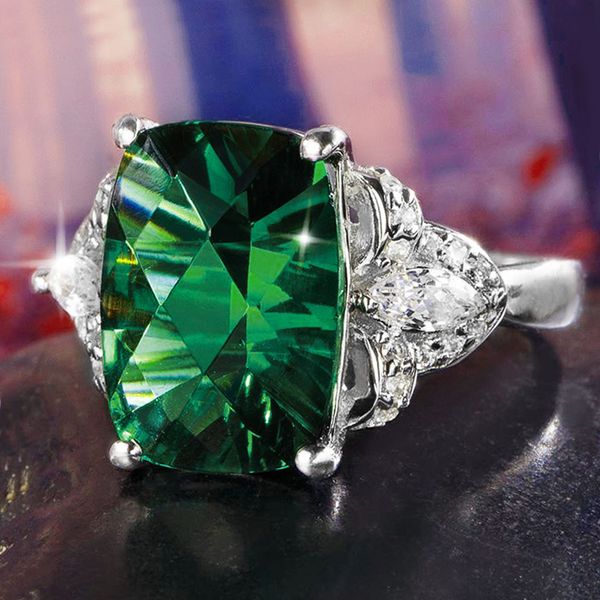 wedding rings exquisite square green gems ring bridal white gold plated party crystal birthday banquet gifts zircon, Slivery;golden
wedding rings exquisite square green gems ring bridal white gold plated party crystal birthday banquet gifts zircon, Slivery;golden