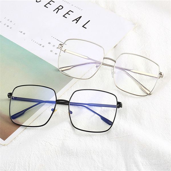 new popular computer glasses frame women men anti-blue radiation protection flat mirror man myopia frame eyeglasses, White;black
new popular computer glasses frame women men anti-blue radiation protection flat mirror man myopia frame eyeglasses, White;black