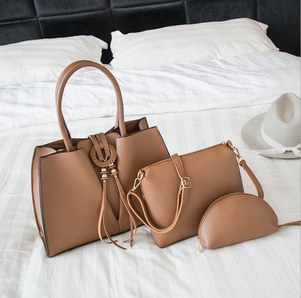 3 piece composite bag women handbags shipping bag big shoulder bags pure color travel bag
3 piece composite bag women handbags shipping bag big shoulder bags pure color travel bag