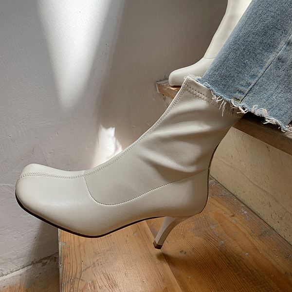 autumn winter women ankle boots cow leather high heels short boots green colors office ladies woman size 40, Black
autumn winter women ankle boots cow leather high heels short boots green colors office ladies woman size 40, Black