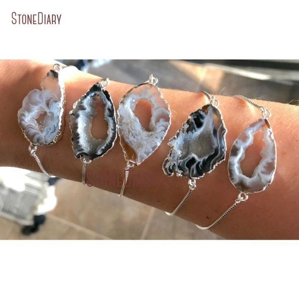 natural agates geode druzy connector link chain bracelet silver plated chain agates bracelet in adjustable bm11243, Black
natural agates geode druzy connector link chain bracelet silver plated chain agates bracelet in adjustable bm11243, Black