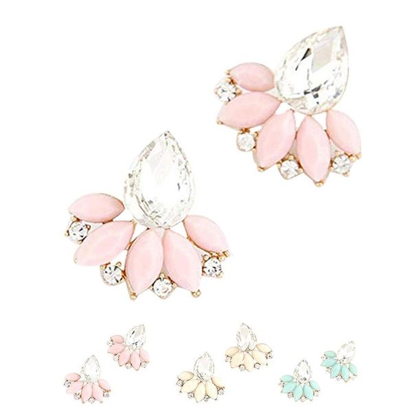 1 pair water earrings flower women girls female jewelry crystals water-drop stud earrings, Golden;silver
1 pair water earrings flower women girls female jewelry crystals water-drop stud earrings, Golden;silver