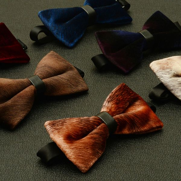 2020 new fashion designer mens velvet bow ties wedding party formal suit double fabric bowtie business necktie butterfly knot, Black;gray
2020 new fashion designer mens velvet bow ties wedding party formal suit double fabric bowtie business necktie butterfly knot, Black;gray