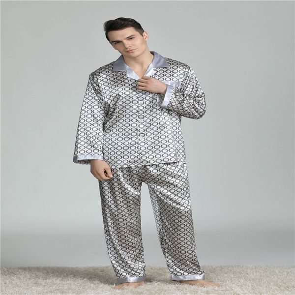 plus size mens sleepwear sets v neck cardigan silk pajamas sets casual comfortable long sleeve shirts and pants for men house wear, Black;brown
plus size mens sleepwear sets v neck cardigan silk pajamas sets casual comfortable long sleeve shirts and pants for men house wear, Black;brown