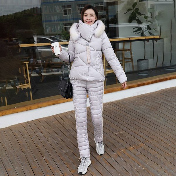 2020 зима новый утолщенной женщин хлопка-ватные clothessuit большой меховой воротник из двух частей хлопка-проложенный одежды женщин горнолы, Gray
2020 зима новый утолщенной женщин хлопка-ватные clothessuit большой меховой воротник из двух частей хлопка-проложенный одежды женщин горнолы, Gray