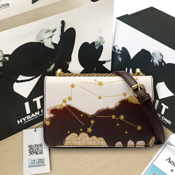 ladies fashion retro chain decoration handbags classic shoulder messenger bags elegant girl convenient wallet crossbody bags
ladies fashion retro chain decoration handbags classic shoulder messenger bags elegant girl convenient wallet crossbody bags