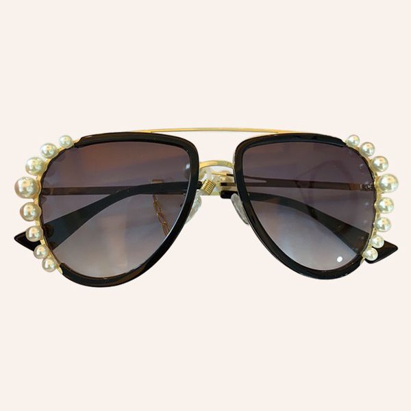 brand pilot sunglasses women with chain 2020 fashion luxury pearls sunglasses for women uv400 oculos, White;black
brand pilot sunglasses women with chain 2020 fashion luxury pearls sunglasses for women uv400 oculos, White;black