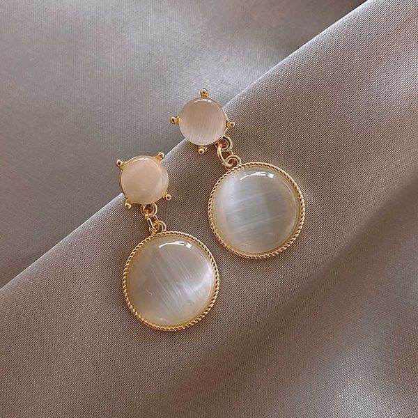 dangle & chandelier fashion opal stone earrings for women temperament round fine cute girls exquisite ear pendant gift 2021, Silver
dangle & chandelier fashion opal stone earrings for women temperament round fine cute girls exquisite ear pendant gift 2021, Silver