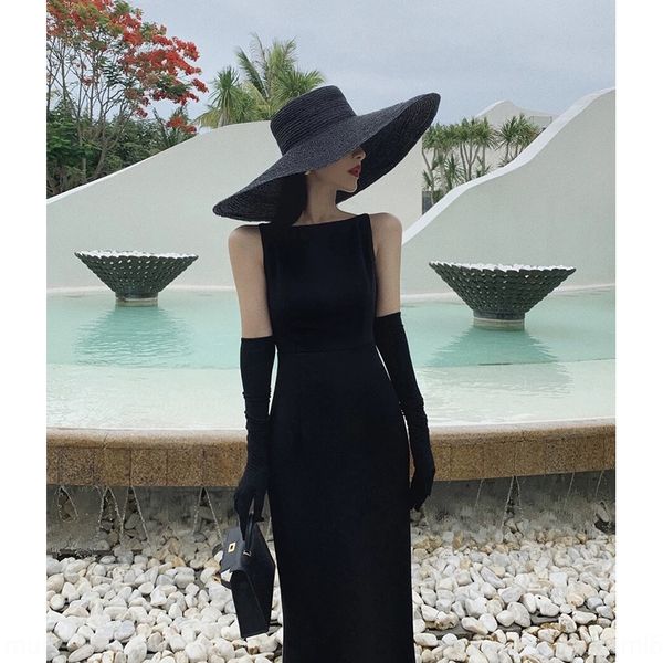 2020 autumn long skirt long skirt new hepburn style small black dress high waist slimmingshoulder sleeveless split temperament medium-l, Black;gray
2020 autumn long skirt long skirt new hepburn style small black dress high waist slimmingshoulder sleeveless split temperament medium-l, Black;gray