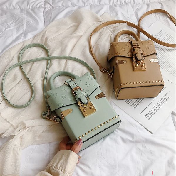 women designer shlouder bag cross body rivet ph-gys2003233/1
women designer shlouder bag cross body rivet ph-gys2003233/1