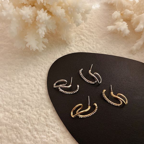 2020 new fashion korean shiny zircon double circle hoop earrings for women cute micro paved pendientes wedding jewelry party, Golden;silver
2020 new fashion korean shiny zircon double circle hoop earrings for women cute micro paved pendientes wedding jewelry party, Golden;silver