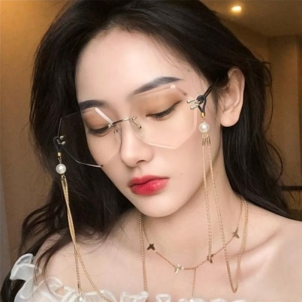 2020 солнцезащитные очки женщины rimless cat eye designer марка бескаркасных clear цветные объектива солнцезащитные очки вождение gradient о, White;black
2020 солнцезащитные очки женщины rimless cat eye designer марка бескаркасных clear цветные объектива солнцезащитные очки вождение gradient о, White;black