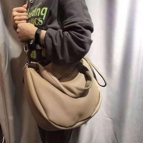 soft genuine leather shoulder bags for women big capacity female bag fashion wide shoulder strap crossbody bag 2020
soft genuine leather shoulder bags for women big capacity female bag fashion wide shoulder strap crossbody bag 2020