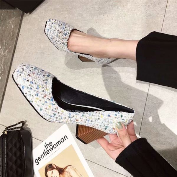 french girl high heels 2020 new spring and autumn fashion square head thick heeled shoes retro small fragrance female shoes, Black
french girl high heels 2020 new spring and autumn fashion square head thick heeled shoes retro small fragrance female shoes, Black