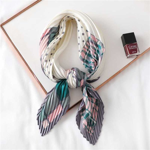 2020 women crinkle silk scarf shawls and wraps fashion plaid print neck scarves foulard hair band neckerchief bandana, Blue;gray
2020 women crinkle silk scarf shawls and wraps fashion plaid print neck scarves foulard hair band neckerchief bandana, Blue;gray