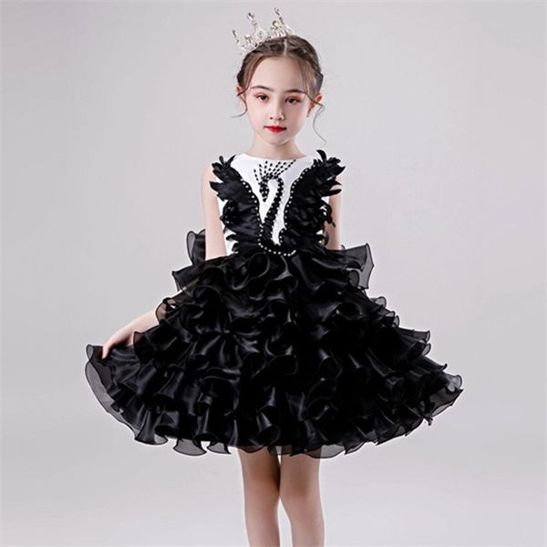 formal slik embroidery evening wedding gown tutu princess dress flower girls children clothing kids party for girl clothes 0926, Red;yellow
formal slik embroidery evening wedding gown tutu princess dress flower girls children clothing kids party for girl clothes 0926, Red;yellow