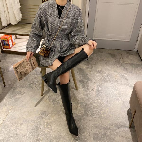 плоский каблук pointy загрузочной обувь zipper boots женщина за колено низкого каблуков пинетки сапоги-женщина круглого toe luxury дизайнер, Black
плоский каблук pointy загрузочной обувь zipper boots женщина за колено низкого каблуков пинетки сапоги-женщина круглого toe luxury дизайнер, Black